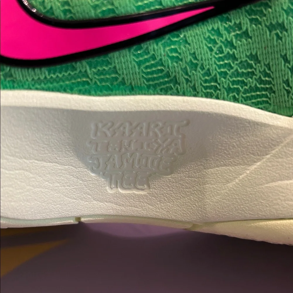 Nike Ja Morant 2‎ NRG NY Basketball Sneakers Size Size 5.5Y w/Box